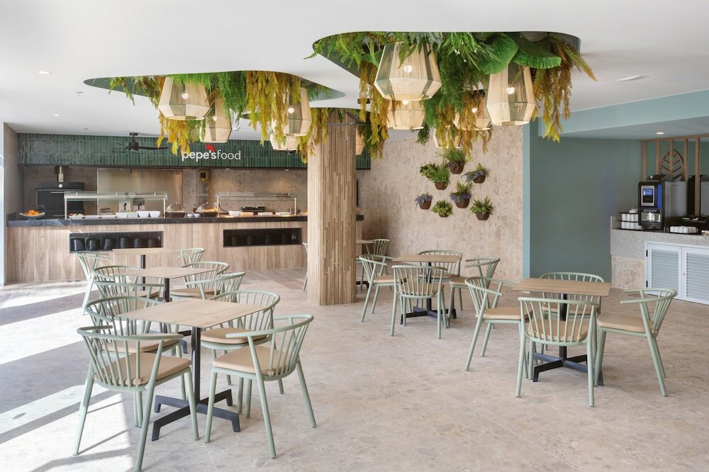 Фото Hotel Riu Paraiso Lanzarote Resort