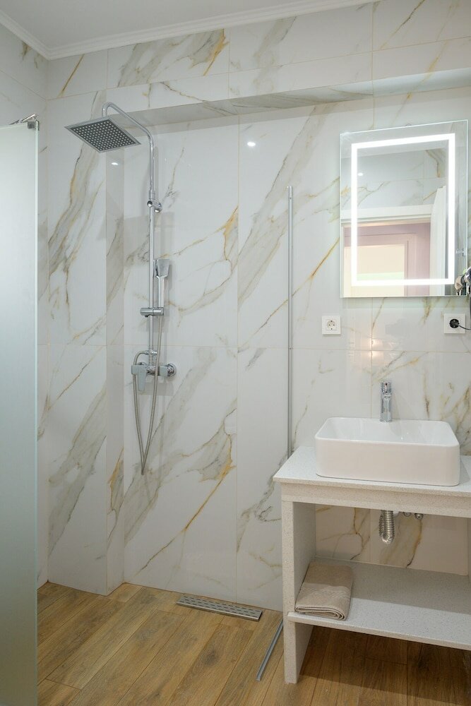 Фото Luxury maisonettes Vrachos with pool