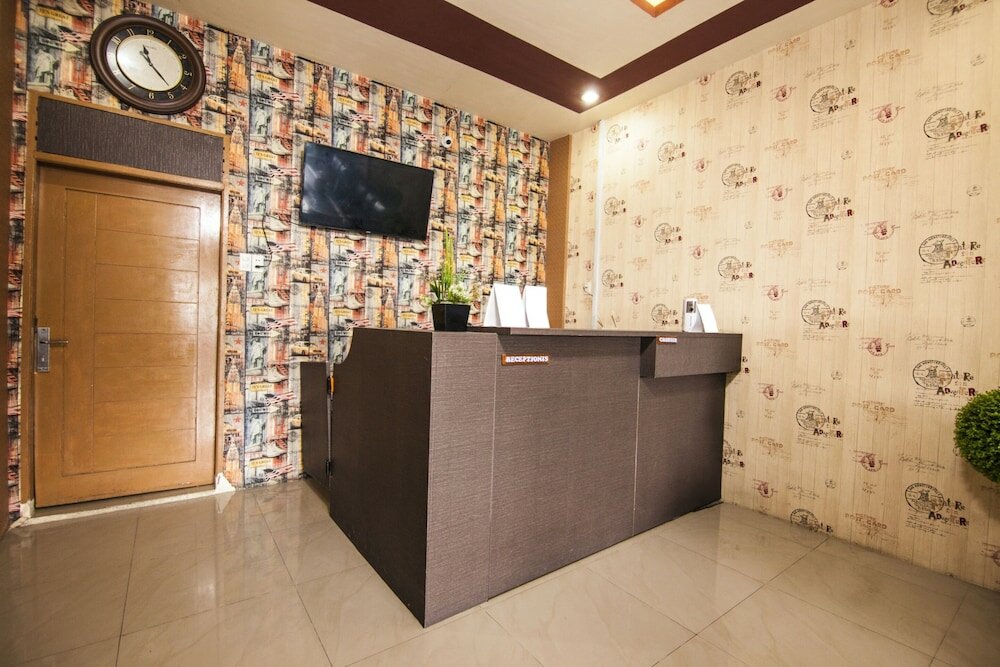 Фото Oyo 2310 Residence 68