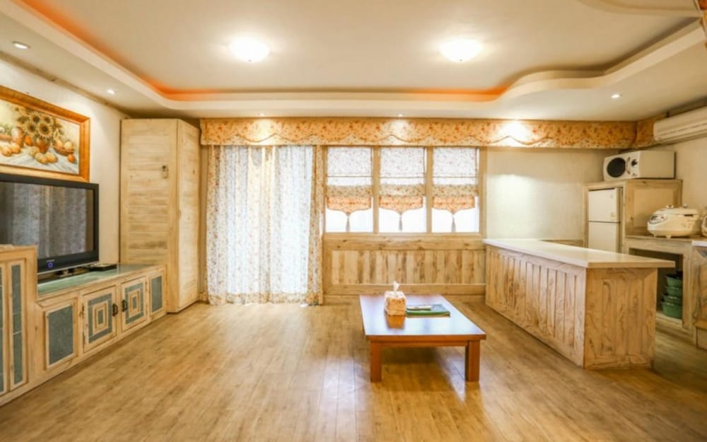 Фото Anseong Provence Pension