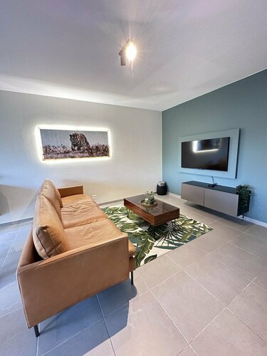 Гостиница Gaia properties в Монсе