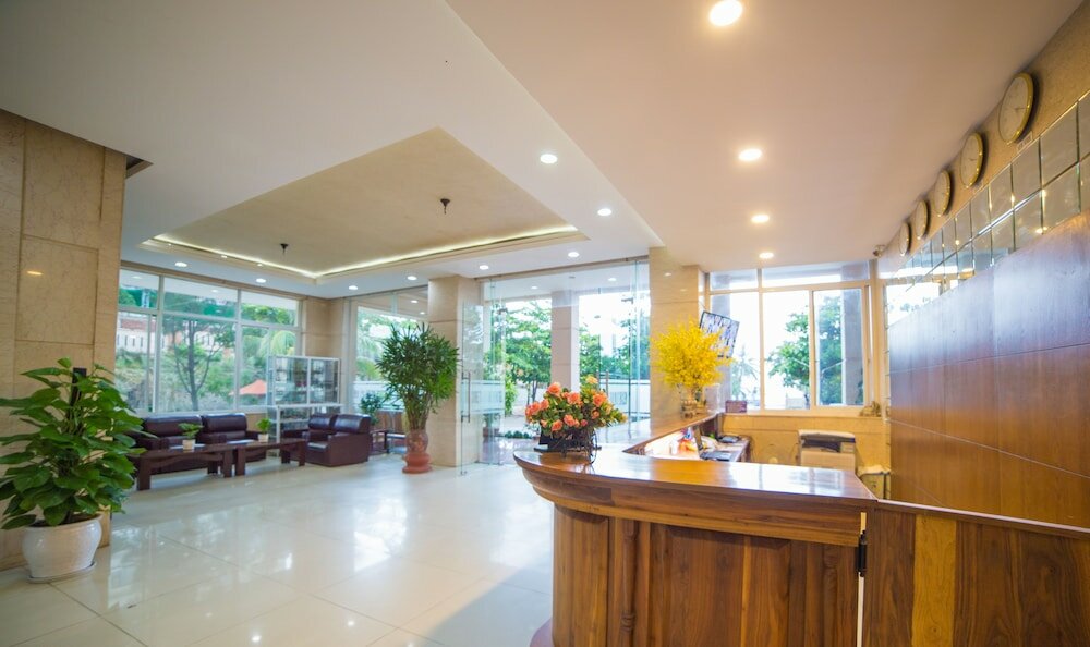 Фото My Khe 2 Da Nang Seafront Hotel