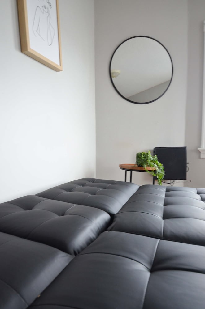 Фото Modern2Bd Apartment