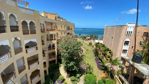 Гостиница Shanzu Beachfront Suites