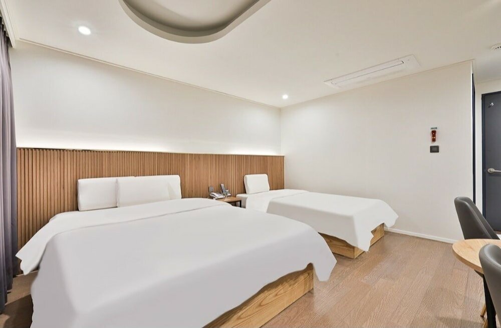 Фото Incheon Beyond Hotel