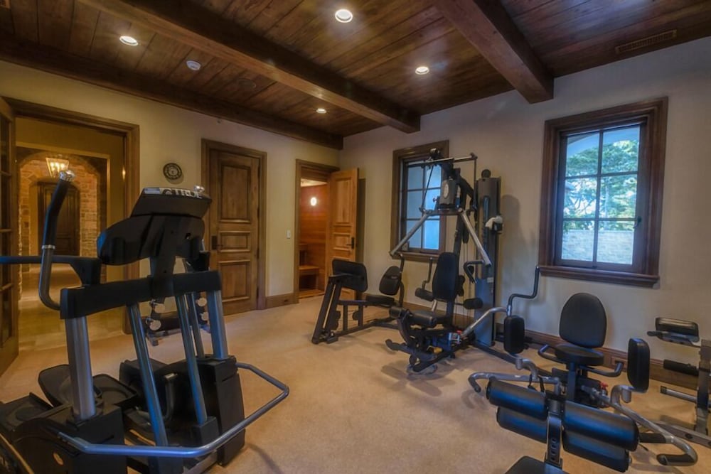 Фото Lx1: Chateau D' Renaitre - Carmel-by-the-sea Luxury Villa: