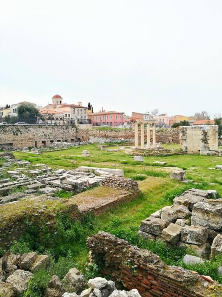 Фото Magnificent Apt under the Acropolis