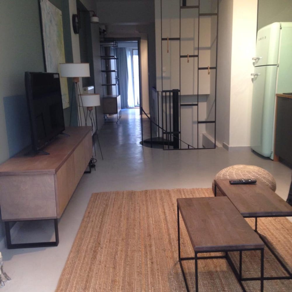 Фото Olala Soho Apartments