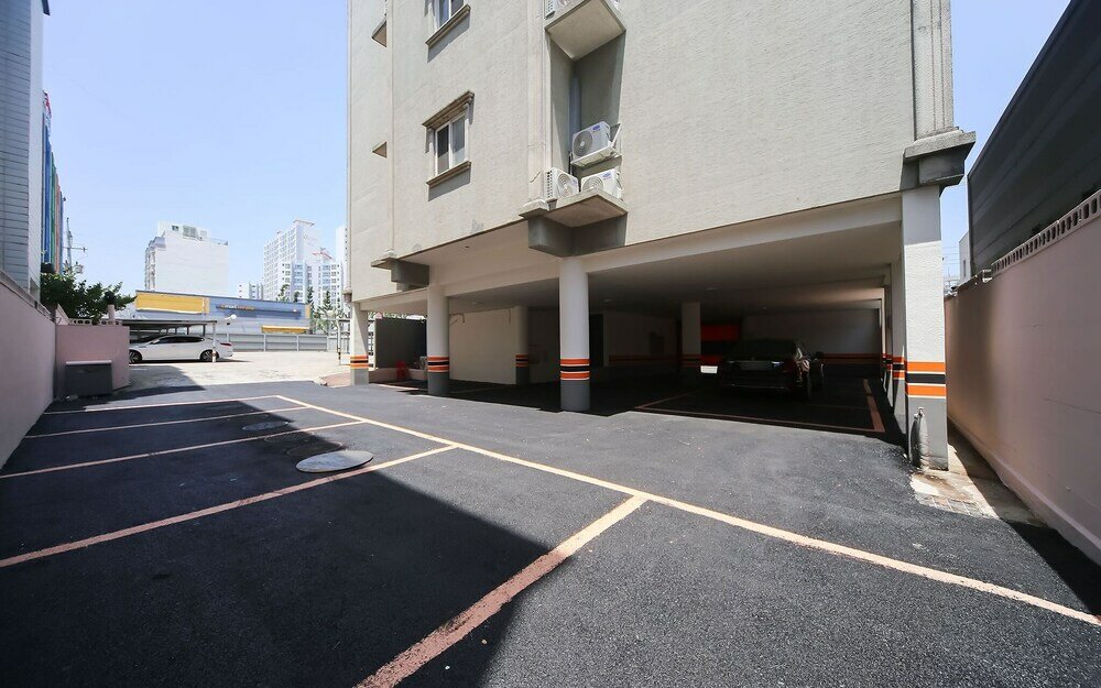 Фото Pohang Mundeok I