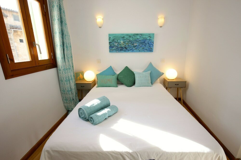 Фото Sant Miquel Homes - Turismo de Interior