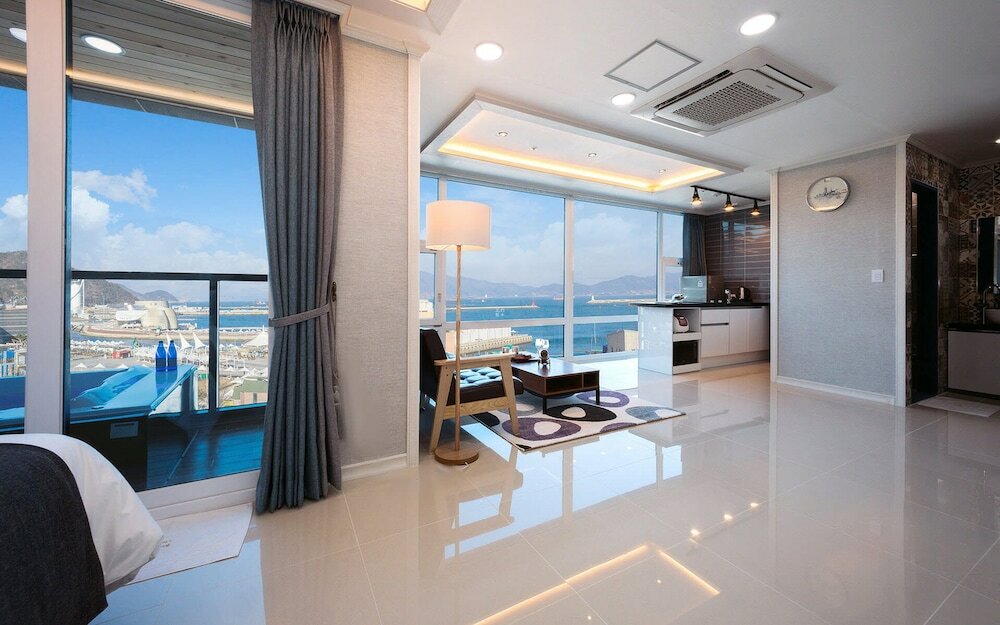 Фото Yeosu Paradise SPA Pension