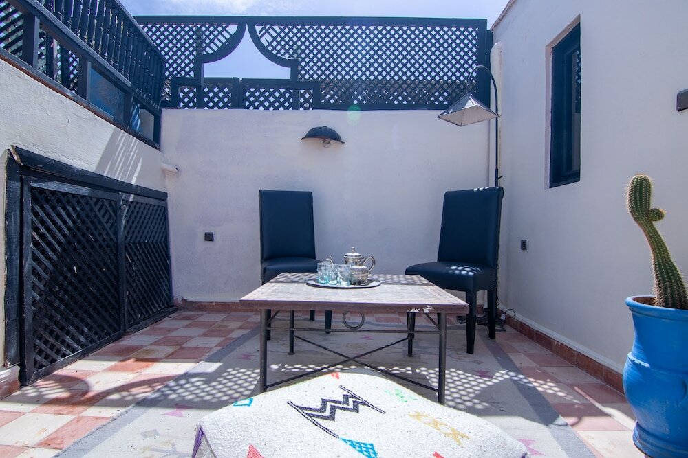 Фото Riad Rwija