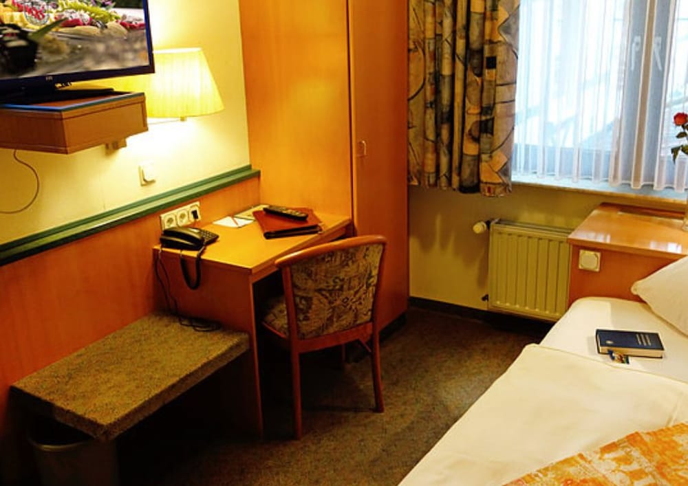 Фото Bebras Hessischer Hof