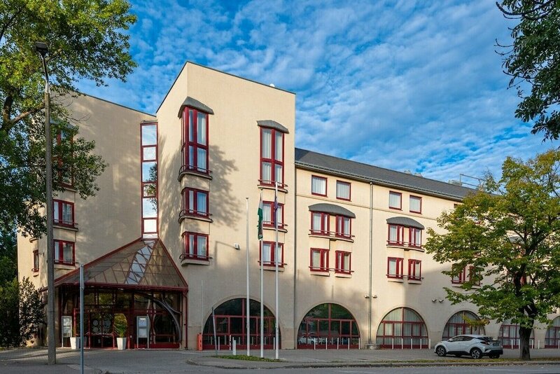 Гостиница Castrum Hotel Székesfehérvár в Секешфехерваре