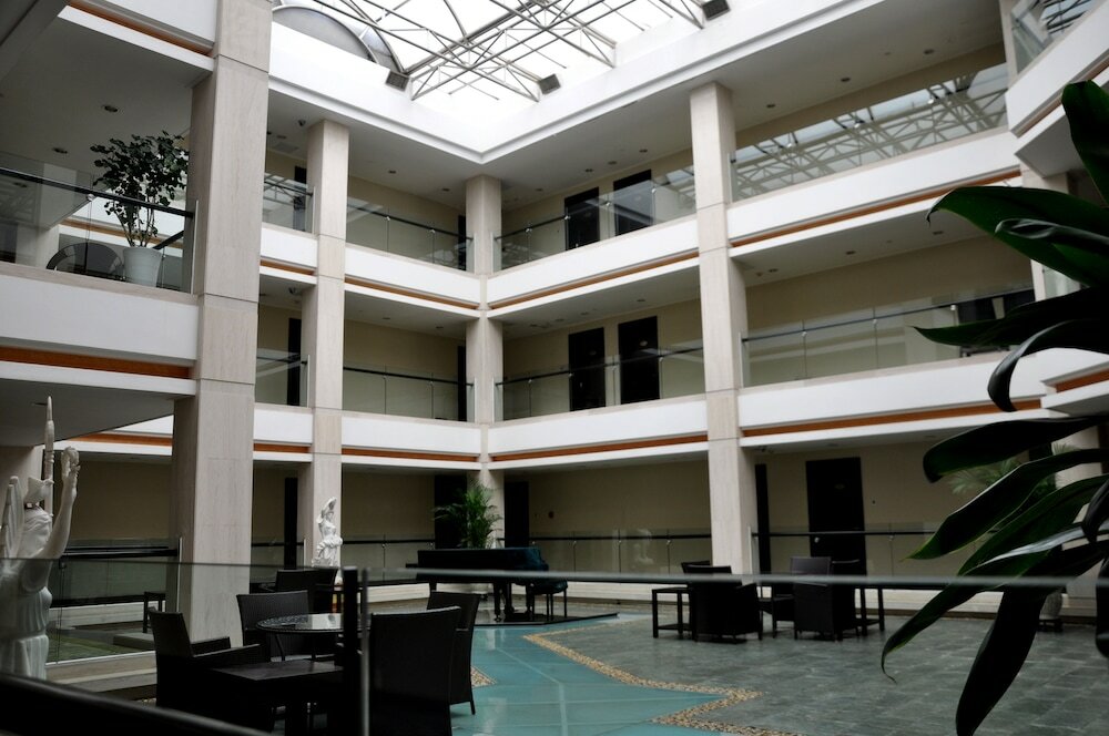 Фото King Garden Hotel