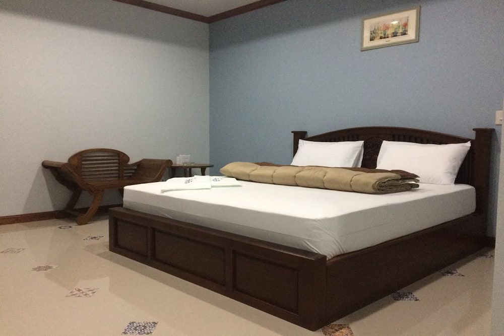 Фото Tai Baan Resort