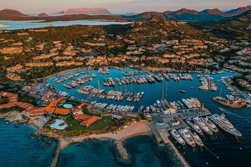 Апартаменты Porto Rotondo Vista Incantevole sul Mare e Yacht