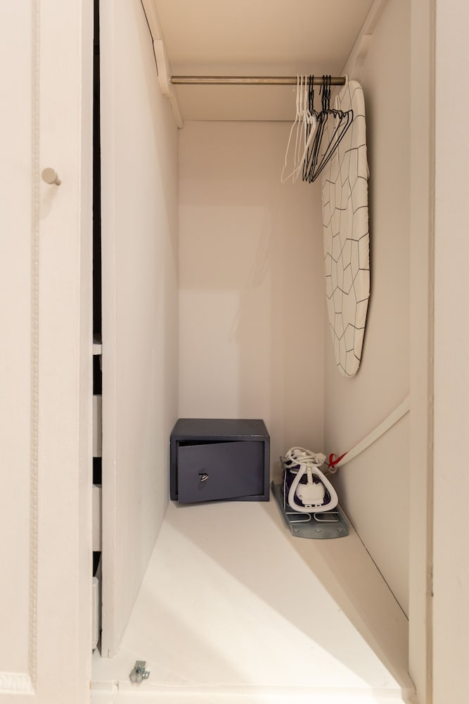 Фото Bang in Kolonaki by Athenian Homes