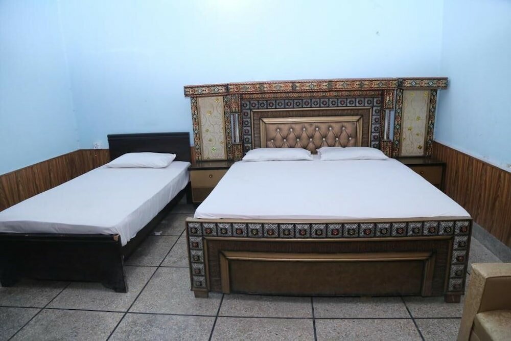 Фото Hotel Sareena Residence