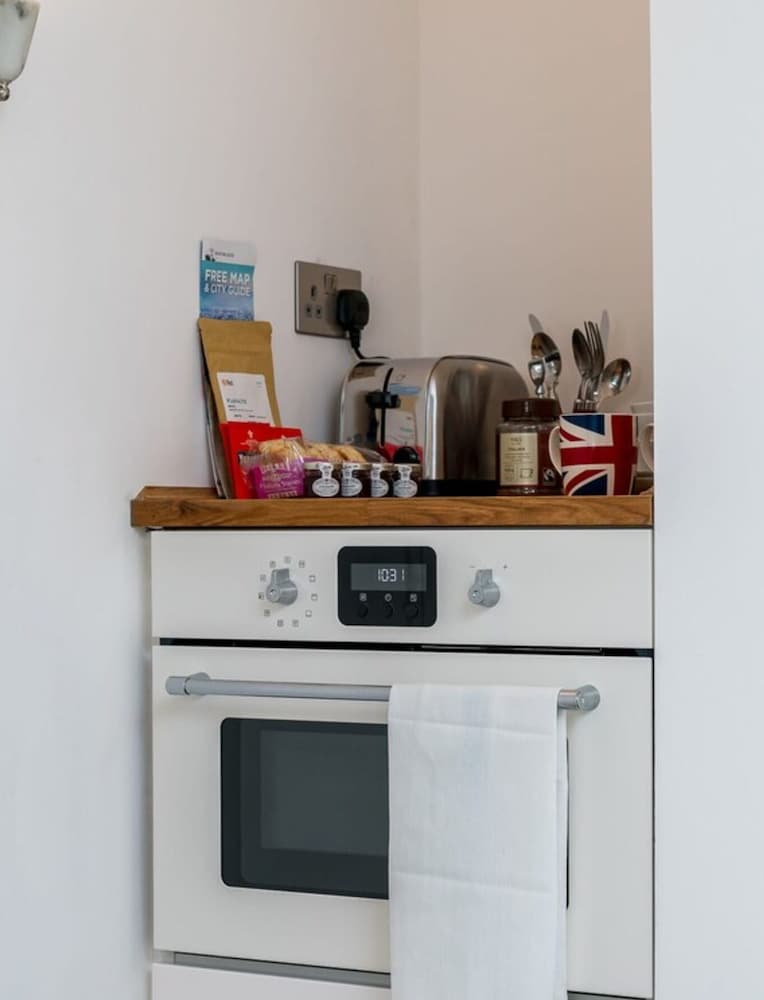 Фото Charming Studio in Kings Cross