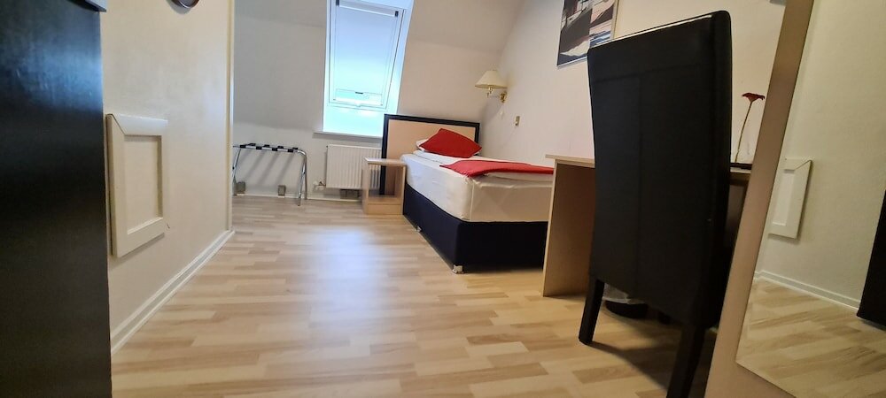 Фото Prinsen Hotel