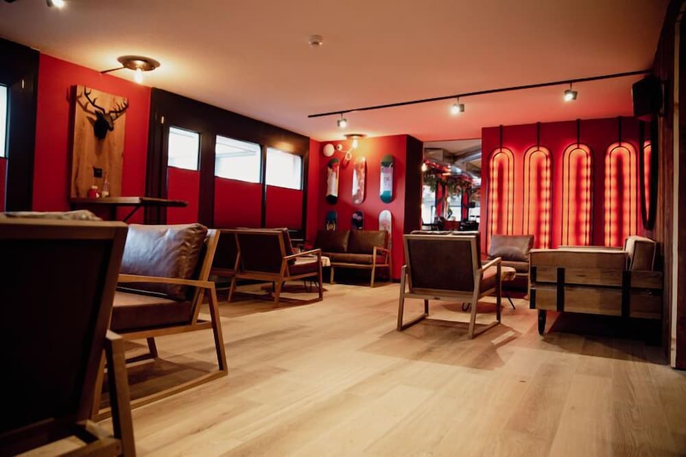 Фото Alaia Lodge