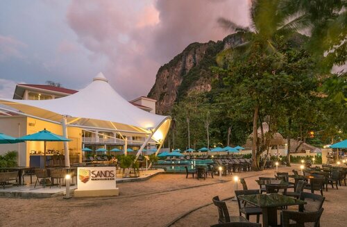 Гостиница Centara AO Nang Beach Resort & SPA Krabi