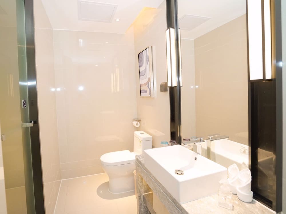 Фото Echarm Hotel