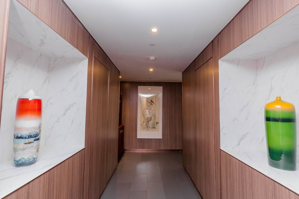 Фото H'Elite Hotel