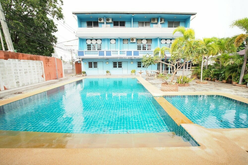 Hotel Oyo 1004 Naklua Mansion, Pattaya, photo