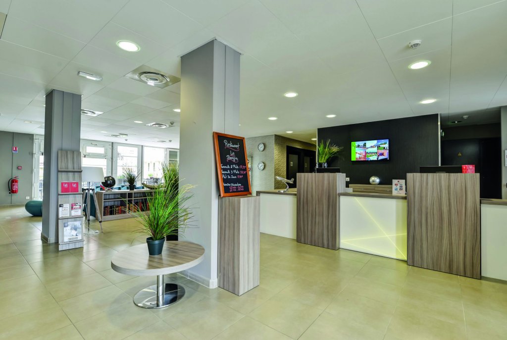 Фото Appart'City Confort Le Bourget - Aéroport