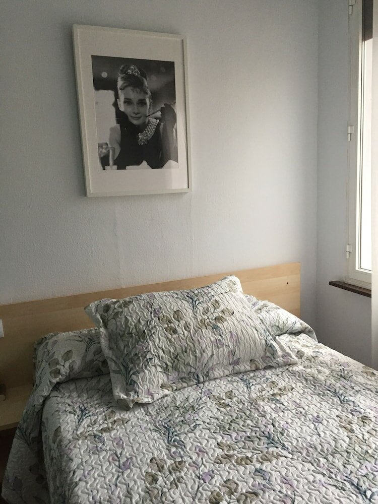 Фото Pension Oviedo