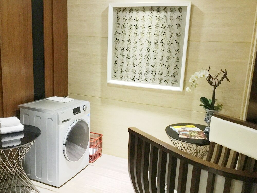 Фото Chongqing Landyatt Park Hotel