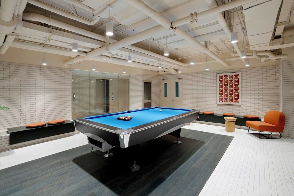 Фото Base-Wangfujing Serviced Apartment