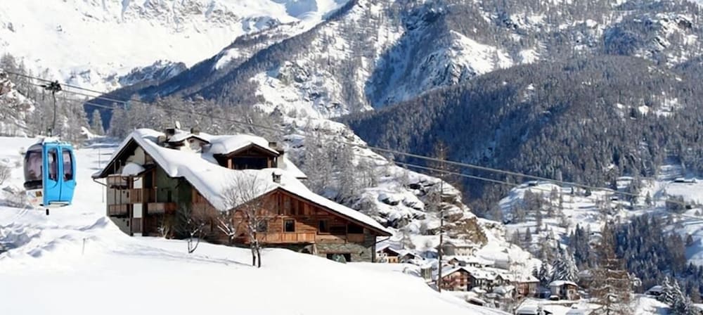 Фото Hotel Caprice Des Neiges