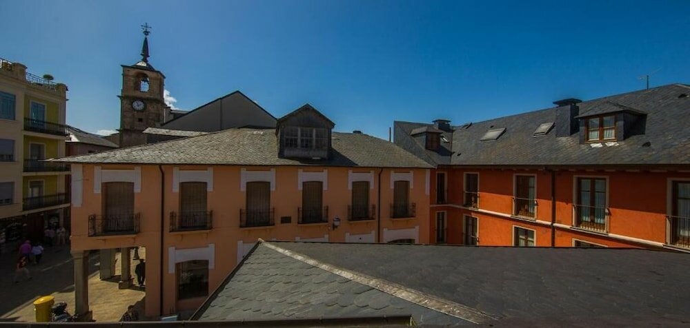 Фото Hotel Aroi Bierzo Plaza