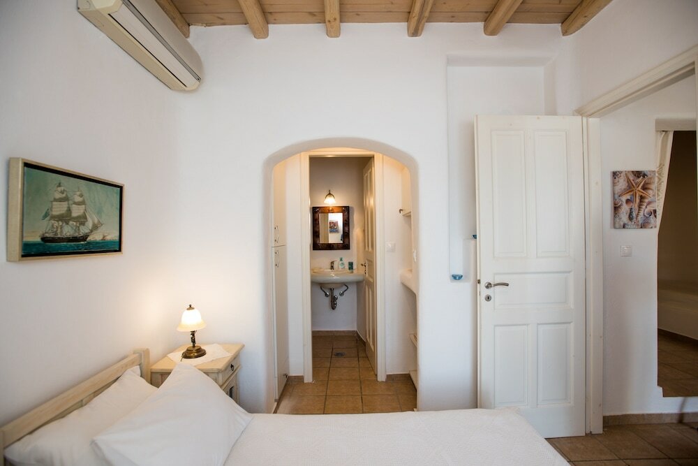 Фото Villa Anemoessa Sky Blue with Pool