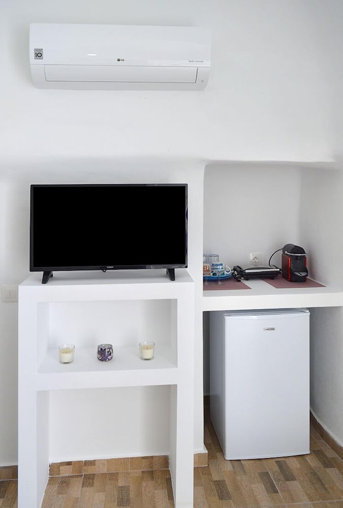 Фото Church & Cave - Santorini Private Residences