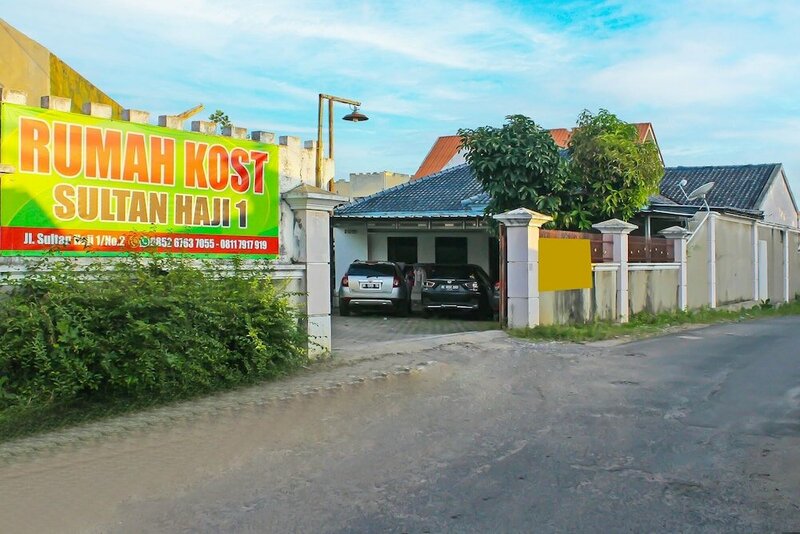Гостиница Oyo 92593 Penginapan Sultan Haji 1 в Бандар-Лампунге