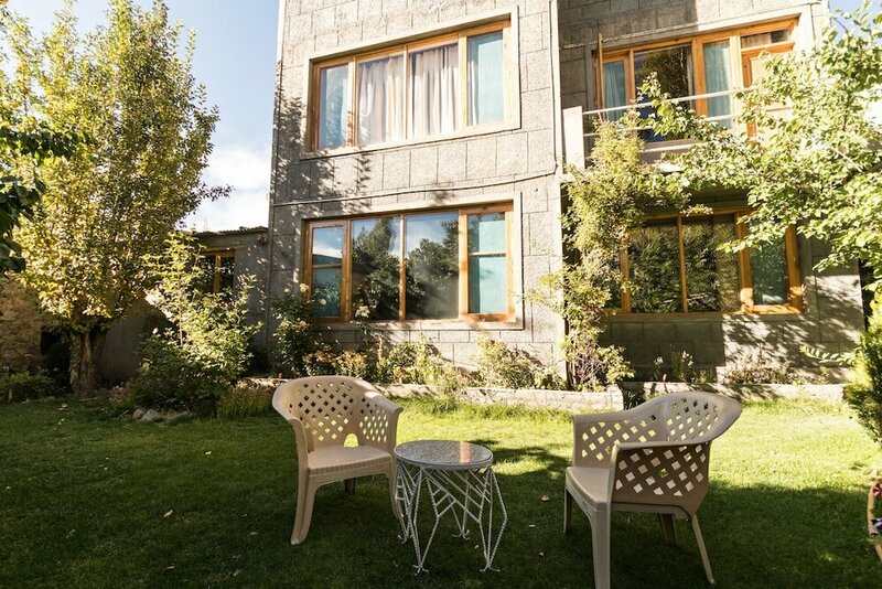 Гостиница Radhu's Boutique Inn в Лехе