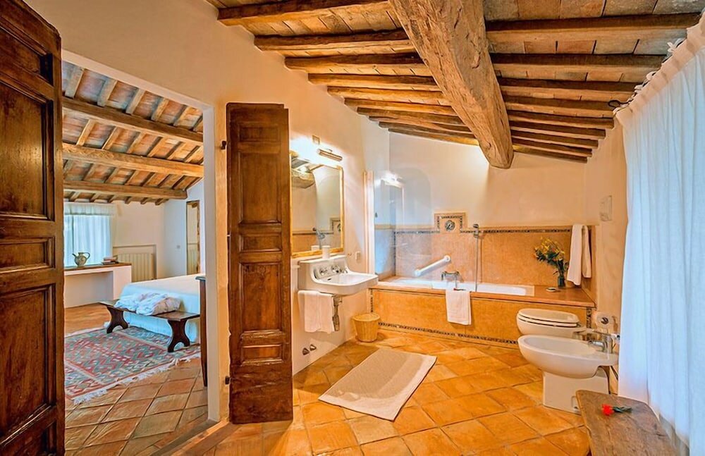 Фото Borgo di Bastia Creti