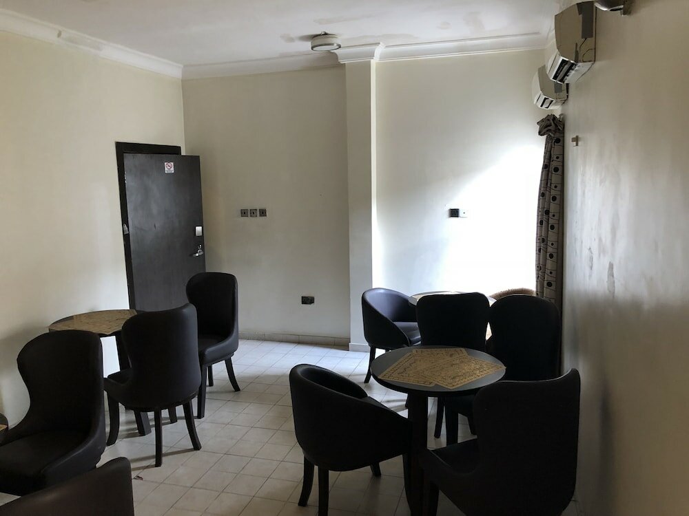 Фото Lakeem Suites Ikoyi
