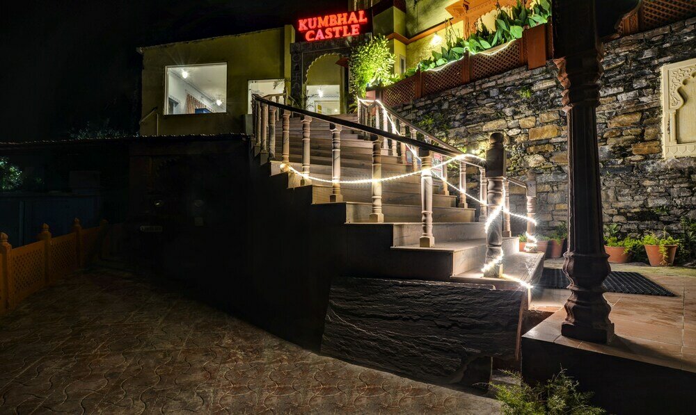 Фото Treebo Trend Hotel Kumbhal Castle With Valley View