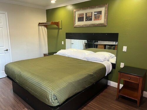 Гостиница Harris Motel в Сан Леандро