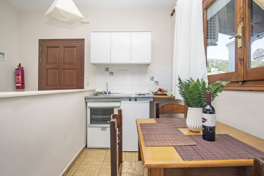 Фото Nikolouzos Sunny Estate