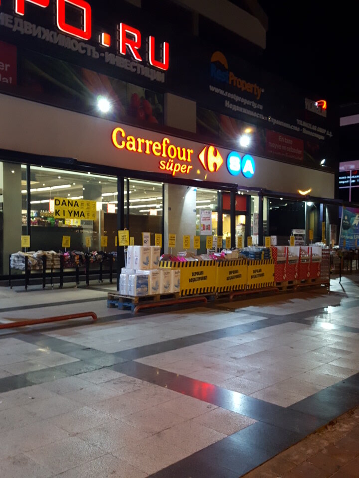 Süpermarket CarrefourSA, Antalya, foto