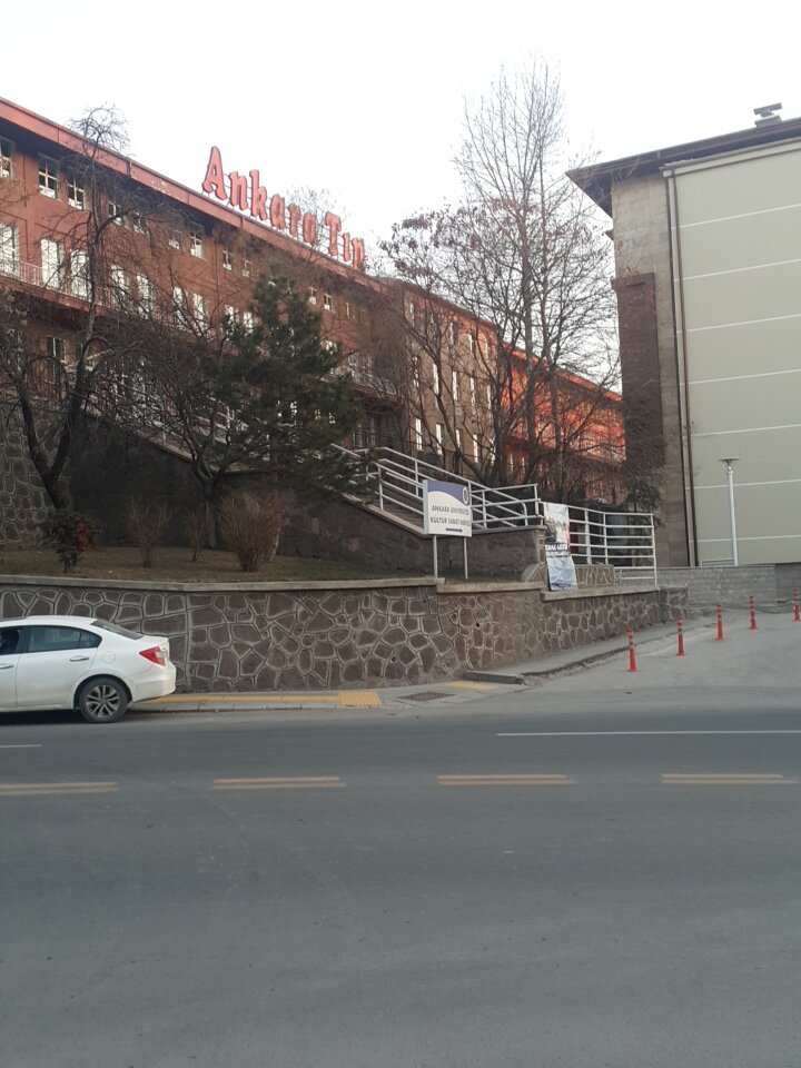 كلية، جامعة Ankara University Baskent Vocational School ، أنقرة، صورة