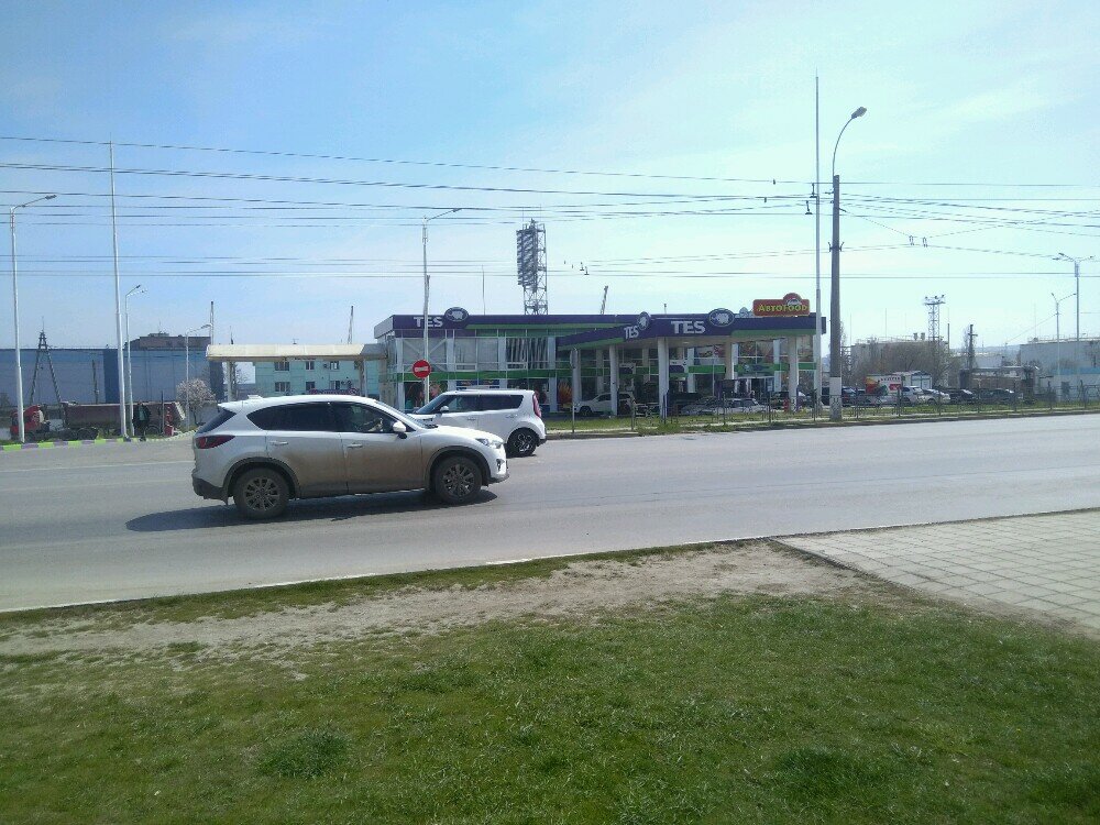 Gas station Tes, Kerch, photo