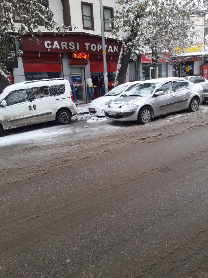 Geyim mağazası İlk Çarşı Toptan, , foto