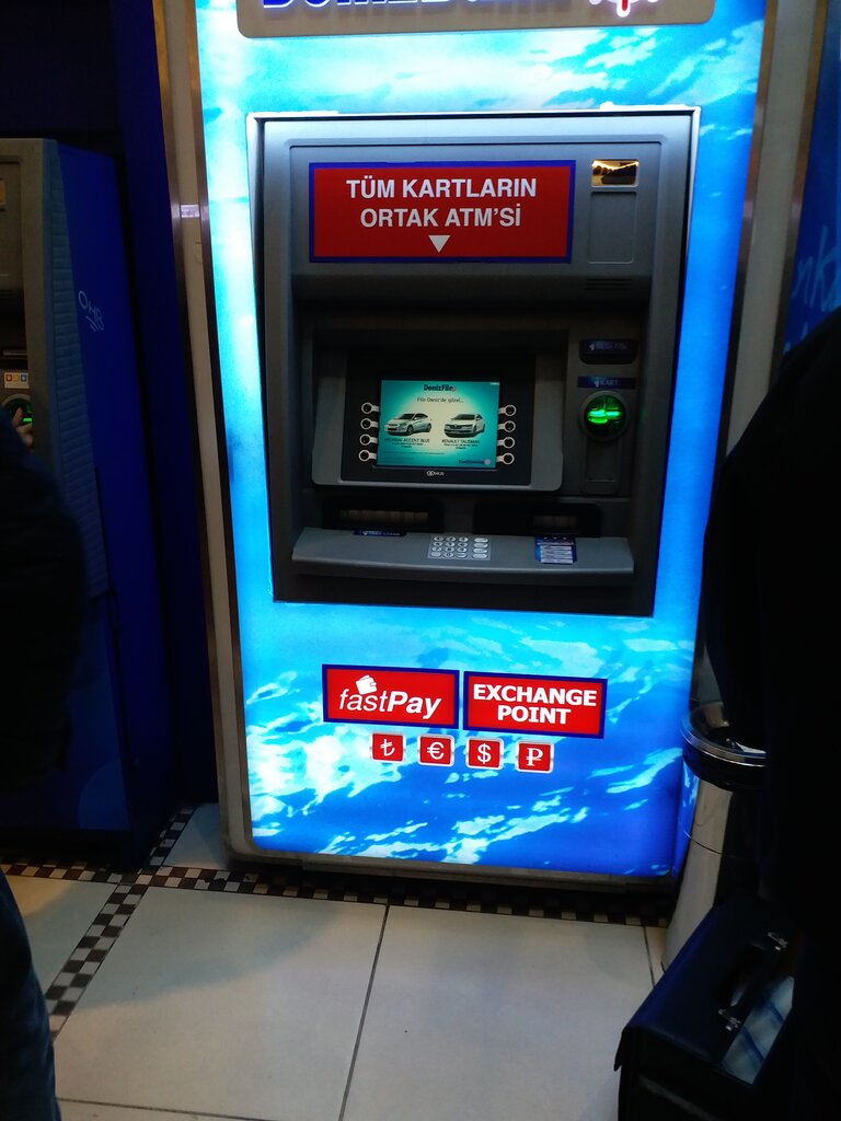 Denizbank Atm Bankomat Turciya Stambul Kyuchyukchekmedzhe Ulica